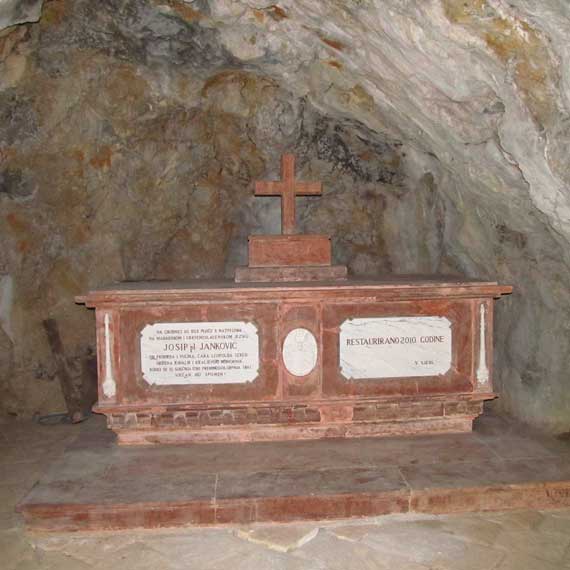 grobnica_jankovic
